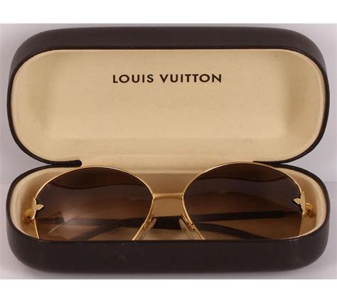 louis vuitton sunglass size|authentic Louis Vuitton sunglasses.